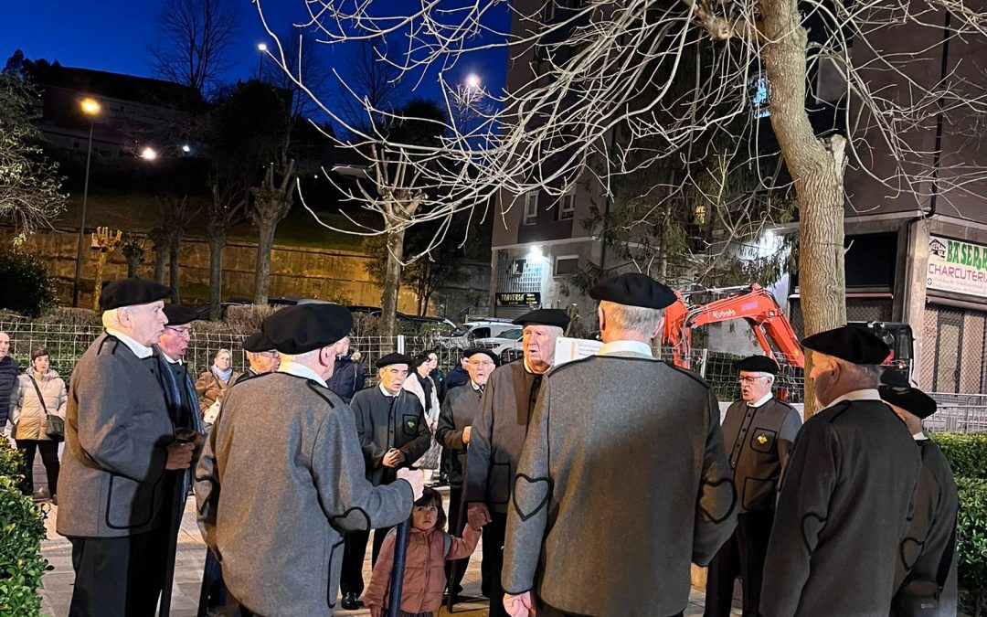 Coplas en honor de Santa Águeda en la vieja República de Begoña